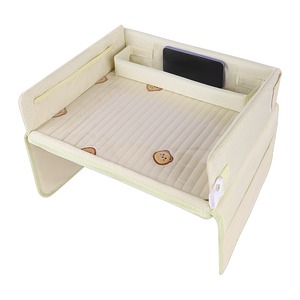 Plateau de sécurité pliable pour siège auto 32x40x21cm avec poches en filet et installation rapide pour enfants - Product Image 2