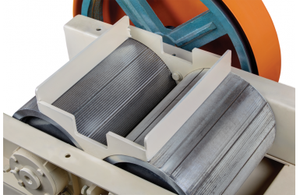 High Quality Large 40 HP Tractor-Powered Barley Crusher Feed <b>Mixer</b> & <b>Grinder</b> 2000-2750 Kg/h Capacity for Agriculture Farming - Product Image 5