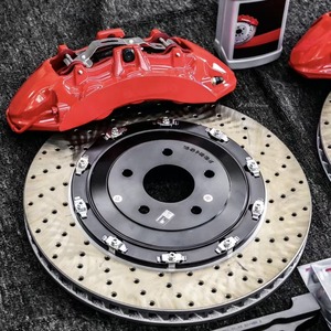 Kit de Frenos Grandes para Auto Deportivo V6 Rotor con 6 pinzas de freno y perforaciones, personalizable de 355-440 mm para E90 E91 E92 E93 F80 F82 F83 - Product Image 2