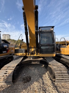 รถขุดไฮดรอลิกมือสอง Caterpillar <span class=keywords><strong>CAT325D</strong></span> ขนาด 25 ตัน ของแท้จากญี่ปุ่น พร้อมมอเตอร์ ปั๊ม และเกียร์ ลดราคาพิเศษ - Product Image 2