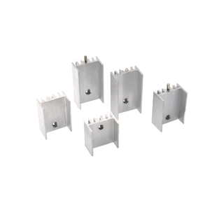 Dissipatore di Calore in Alluminio per Transistor 220/7805 15*10*16/20/25mm Dissipatore Elettronico con Perni - Product Image 1