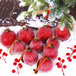 Nouvelles Boules de Noël Rouges Givrées Effet Grain de Bois 6cm 8cm, Ornements à Suspendre pour Sapin de Noël, Fournitures de Fêtes - Product Image 2