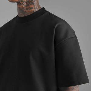 เสื้อยืดคอกลมพรีเมียม ผ้าฝ้าย 100% ทรงหลวม น้ำหนัก 200 กรัม เสื้อยืดโอเวอร์ไซส์เรียบๆ ผู้ผลิตเสื้อยืดหนาน้ำหนักมากสำหรับผู้ชาย - Product Image 3