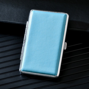 Vente en gros de 20 porte-cartes en cuir PU pour femmes, étui à cigarettes avec clip métallique, ouverture automatique, personnalisé - Product Image 6