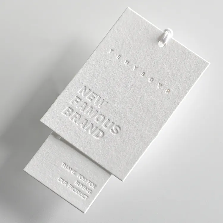 カスタムロゴデザインリサイクル紙衣類ハングタグ水着ビキニエンボス紙タグ衣類プリント長方形持続可能