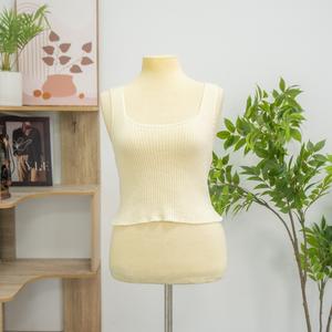 Top de punto 100% acrílico con cuello, color liso, antiarrugas, estilo sencillo, tejido en Vietnam - Product Image 4