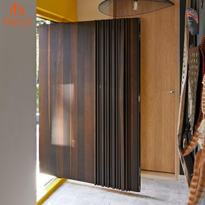 Cửa gỗ ngoài trục độc đáo, mở ra những cảnh cuộc sống khác nhau - Product Image 4