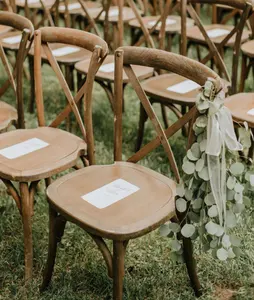 Sillas traseras cruzadas de madera personalizadas para eventos de banquetes de granja de Bodas de alta calidad