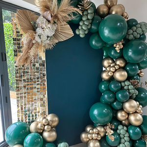 Kit de Guirnalda de Globos Verdes y Dorados de 139 Piezas con Globos Metálicos Dorados para Decoraciones de Fiestas Temáticas de Cumpleaños, Bodas y Jungla - Product Image 2