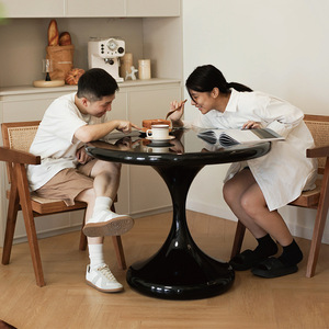 Mesa de comedor de tulipán de estilo moderno personalizable Base redonda de madera con soporte de vidrio para el hogar o el apartamento Tamaño personalizable - Product Image 6