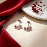 Feine 925 Sterling Silber Ohrringe für Damen Anpassbare Creolen mit Blumenförmigen Kubischen Zirkonia Ideal zum Verschenken