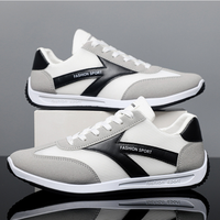 Vente en gros d'étudiants chaussures de course légères maille chaussures décontractées Gump nouvelle tendance coréenne d'été respirant baskets pour hommes