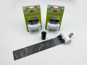 Dispensador de bolsas de caca de perro negro de 2 rollos de marca propia Gestión de eliminación de residuos de mascotas eficiente de plástico sostenible ecológico - Product Image 5