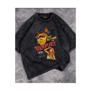 เสื้อยืดวินเทจโอเวอร์ไซส์ Unisex พิมพ์ลาย The Return Of Vampurr ล้างทําความสะอาดได้ - Product Image 2