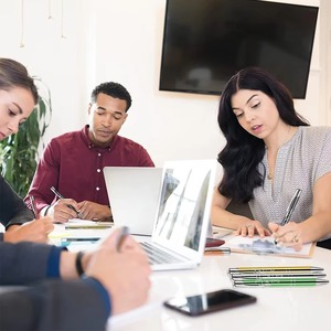 Kit de bienvenue d'entreprise : Stylos à bille métalliques avec logo personnalisé gravé pour la mise en route des employés et la satisfaction des clients - Product Image 5