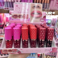 Vente en gros Huile liquide pour les lèvres à la fraise 6 couleurs changeantes Récipient végétalien Rouge à lèvres hydratant Brillant à lèvres Maquillage de fille en vrac