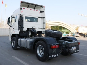 Haute Preuve Nouveau HOWO NX Tracteur Camions <span class=keywords><strong>MAN</strong></span> Engine 4x2 Remorque Tête <span class=keywords><strong>Camion</strong></span> <span class=keywords><strong>Prix</strong></span> - Product Image 2