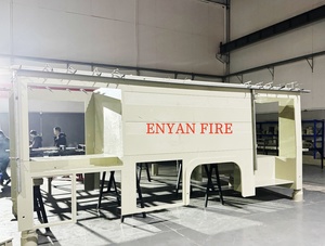 <span class=keywords><strong>Camion</strong></span> <span class=keywords><strong>de</strong></span> pompiers personnalisé <span class=keywords><strong>de</strong></span> réservoir d'eau 8000L avec 4x2 roue d'entraînement nouvel état corps PP - Product Image 4