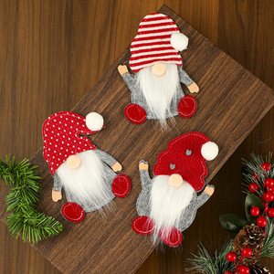 Set <span class=keywords><strong>di</strong></span> posate in stile cartone animato con copriposate in tessuto, design Gnomo Senza Volto Rudolph, per <span class=keywords><strong>Natale</strong></span> e tavola d'hotel - Product Image 3