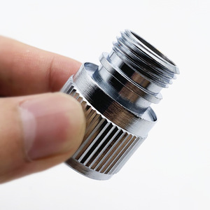 Conector de agua para jardín de aleación de zinc, rosca macho de 1/2 pulgada, duradero para riego - Product Image 1