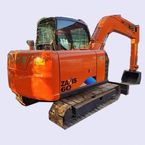 Mini-excavatrice sur chenilles Hitachi ZX60 d'occasion, marque japonaise, 6 tonnes, équipée de PLC et de moteur, engin de construction avec pelle et brise-roche - Product Image 1