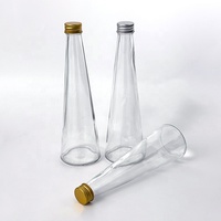 Bouteilles de jus en verre de forme unique en gros, verre transparent conique avec couvercle en aluminium scellé pour les boissons et les jus