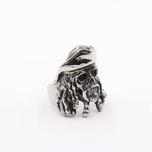 Anneaux <span class=keywords><strong>de</strong></span> bijouterie OAHLAN, anneaux personnalisés gravés avec un crâne <span class=keywords><strong>de</strong></span> pirate, en acier inoxydable, pour hommes, alliance, cadeau <span class=keywords><strong>de</strong></span> fête - Product Image 3