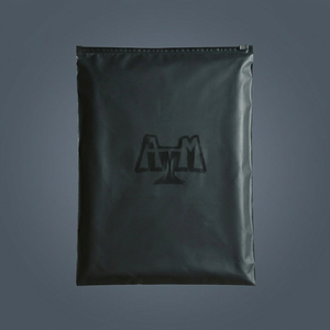 Sacs Ziplock personnalisés avec logo mat imprimé en héliogravure pour l'emballage de vêtements, avec design thermoscellable <span class=keywords><strong>sous</strong></span> <span class=keywords><strong>vide</strong></span> pour le stockage de vêtements - Product Image 2
