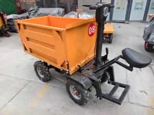 Tricycle benne électrique jaune en acier avec conteneur fermé, chariot industriel robuste à quatre roues - Product Image 1