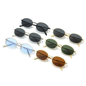 Nouvelles Lunettes de <span class=keywords><strong>Soleil</strong></span> Rétro Punk 2026 pour Femme, Monture Métallique Elliptique Tendance, Protection UV400 pour Homme, Style Steampunk - Product Image 3