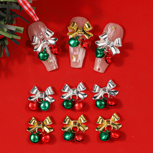 Adornos de uñas con forma de campana navideña, lazo de aleación rojo y verde, colgante 3D de metal, decoraciones para manicura navideña, venta al por mayor. - Product Image 4