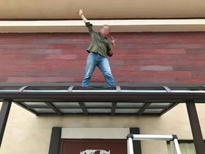 หลังคาโพลีคาร์บอเนตทนทานสำหรับป้องกันสภาพอากาศภายนอก ป้องกันรังสียูวี น้ำหนักเบา - Product Image 6