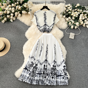 Ensemble de 2 pièces pour femmes, t-shirt à manches courtes imprimé plissé, jupe longue plissée mi-corps, tendance - Product Image 5