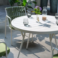 Meubles de jardin contemporains en aluminium tressé au design moderne, table à manger, chaise d'extérieur, salon d'hôtel