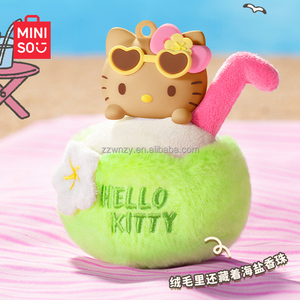 Autentico MINISO <span class=keywords><strong>HELLOKITTY</strong></span> Serie Pelle Nera Estiva e Serie Stit Ch Ciondolo Profumato in Peluche per Regalo Perfetto - Product Image 2