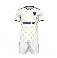 Maillots de football personnalisés à carreaux, nouveau design, faible MOQ, délai de livraison d'une semaine, séchage rapide, unisexe, manches courtes