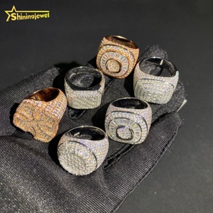 कस्टम लक्जरी चैंपियनशिप पुरुष रिंग बनाम मोइससानाइट हिप हॉप शैली के गहने 925 स्टर्लिंग सिल्वर डायमंड क्रॉस रिंग्स - Product Image 2