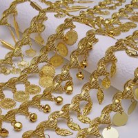 Approvisionnement direct usine : Dentelle à paillettes en acrylique à pointes suspendues en forme de pagode avec clochettes et breloques en forme de feuille pour vêtements de danse folklorique DIY et figurines Bouddha