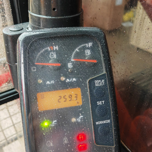 Excavadora de Orugas Hitachi ZX200 Usada Original en Buenas Condiciones, Máquina de Construcción Hidráulica de Servicio Pesado - Product Image 5