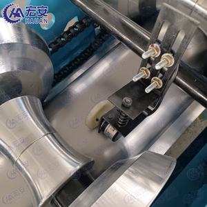 Machine de formage de tuiles en acier anti-vibration haute rigidité HAUAN avec commande PLC pour la construction murale - Product Image 4