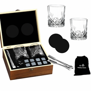 Kit artisanal de bois brûlé pour bourbon, ensemble d'accompagnement <span class=keywords><strong>irlandais</strong></span> avec gobelets gravés à la main et pierres de refroidissement - Product Image 6