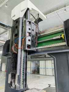 GMC4022 Neues Portal-CNC 5-Achsen-Bearbeitungszentrum mit Siemens Fanuc GSK Steuerungssystemen Einspindlig Kegel BT50 Bohr- und Fräsmaschine - Product Image 3