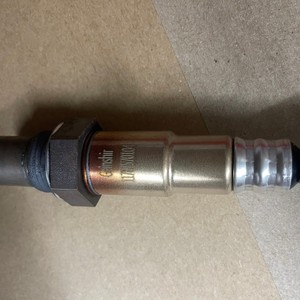 Geinshir nuevo Sensor de oxígeno automático para modelos E46 compatible con 2.2L <span class=keywords><strong>320Ci</strong></span> 2.5L 323Ci números de pieza 0258003477 11781433075 Car Sens0r - Product Image 4