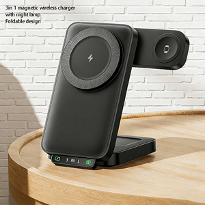 Cargador Inalámbrico Magnético 3 en 1 Plegable, Portátil, de Carga Rápida de 15W para Teléfono, Reloj y Auriculares - Product Image 1