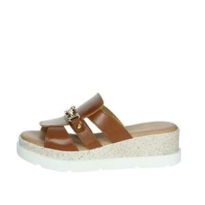 Sandalias de Plataforma con Cuña para Mujer Donna Serena, Zapatos Cómodos de Cuero Marrón con Plataforma y Deslizamiento Fácil - Product Image 1