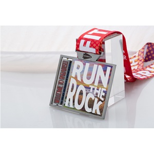 Médailles promotionnelles en alliage de zinc imprimées aux UV écologiques Cadeaux d'affaires gravés au Vietnam pour les sports et les jeux Trophées et plaques - Product Image 1