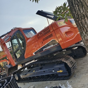 Excavadora Doosan DX225LC-9C de segunda mano, excavadora mediana de 22 toneladas, calidad para tierra y piedra en stock - Product Image 5