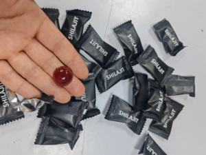 OEM Pure Shilajit Gummies Himalayan Gold Shilajit Gummies grosir suplemen Vegan organik dengan Ashwagandha - Product Image 5