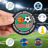 Patchs en silicone souple 3D 2D en gros pour la décoration de vêtements, patchs en silicone personnalisés à boucle et crochets pour le sport