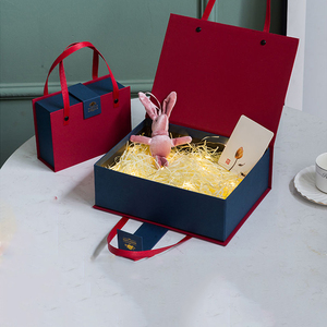 Full Color Rigid Cardboard <strong>Vintage</strong> Craft Magnetic High-end Gift Box Shopping Packaging Luxury <strong>Clothes</strong> Paper <strong>Boxes</strong> With Handle - Product Image 5